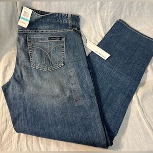 Calvin Klein, skinny jeans sits at waist